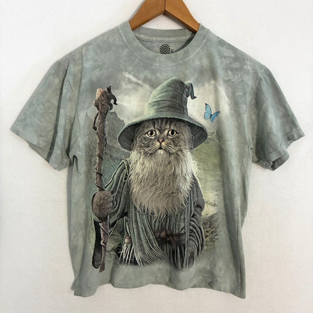 The Mountain Catdalf Shirt Mens Size Small Tie Dye Cat Wizard Graphic Tee